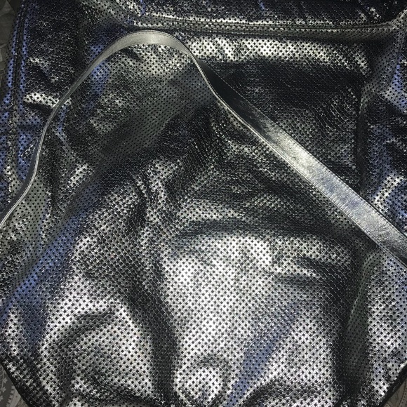 Chanel limited edition large tote brand new - Picture 6 of 7